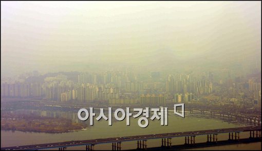 [포토]서울 도심, 미세먼지 증가