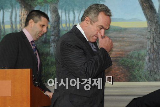 [포토]커트 캠벨 "피곤하네"