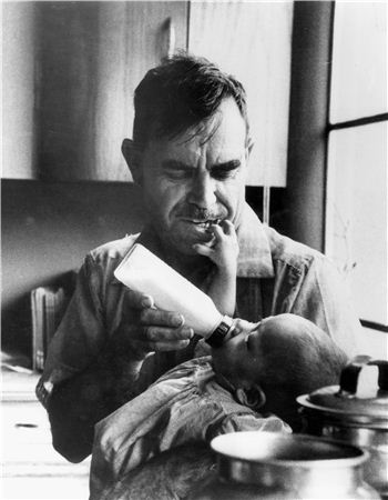 한국 고아 품은 홀트부부의 사랑, 국가기록원으로