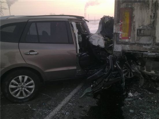 빠노프-발랴스니코프씨가 보낸 사고 당시 반파된 차량사진