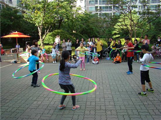 구로구, 아파트 요가 · 탁구교실 등 운영비 지원