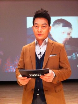 조성하, '사사현' 위해 짧은 머리 파격 변신 "공감대 위해"