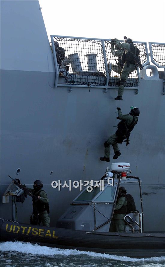 '바다의 최강자' 해군 특수전여단