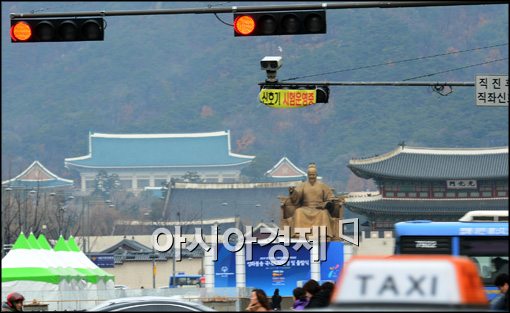 [포토]방향 잃은 택시법