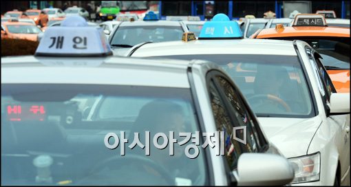 [포토]택시법 거부 당한 택시들