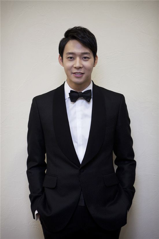 박유천, '보고싶다' 그리스 상륙…TV100 방송