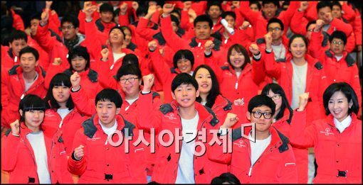 [포토]선서 하는 선수단원들