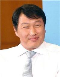 [CEO연봉공개]최태원 SK회장 지난해 보수 301억원 '연봉킹'