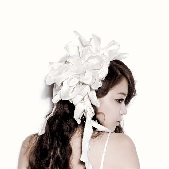 에일리, 월드 스타들과 함께 레드카펫 밟아