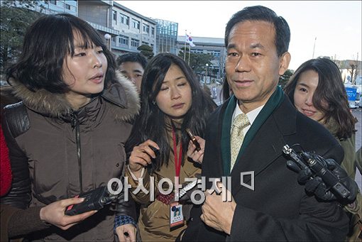 [포토]출근하는 대통령직 인수위원들