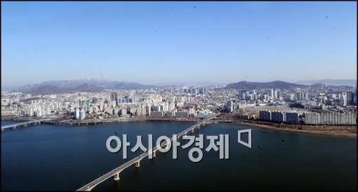 [포토]기온은 뚝, 가시거리 활짝