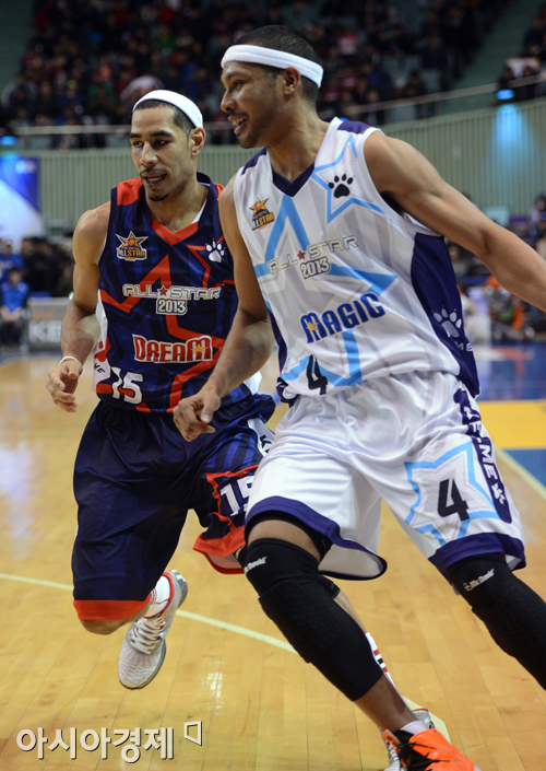 [포토] 문태영 '형, 어디가!'