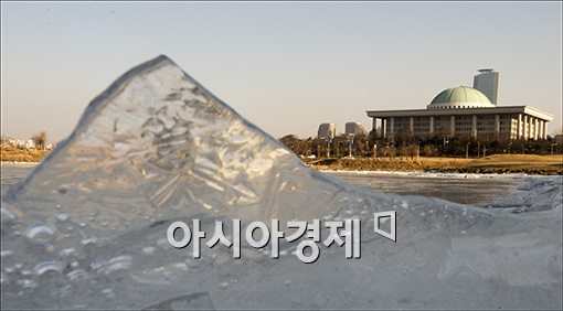 [포토]날선 대립