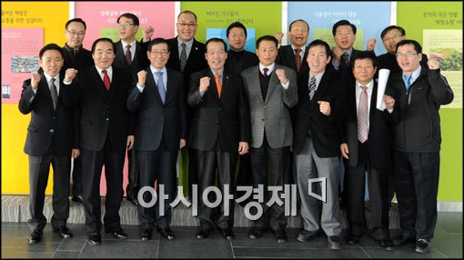 [포토]전통시장 활성화 화이팅!