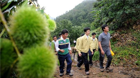 등산복차림에 전국 산림현장 찾은 이돈구 산림청장