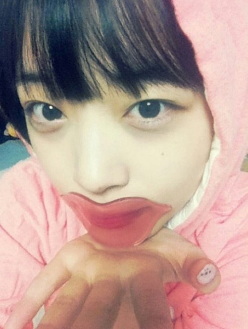 설리 입술팩 사진, 순간적인 착시 효과 '깜짝'