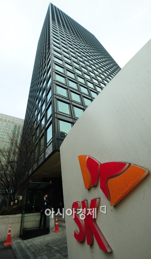 [포토]최태원 회장 구속에 긴장감 도는 SK