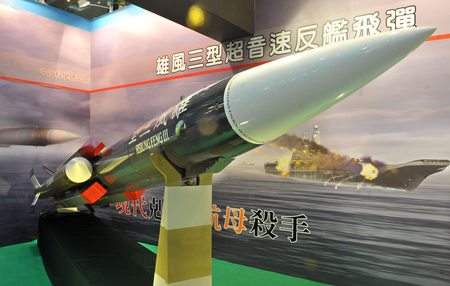 대만 박람회에서 공개된 슝펑3 미사일