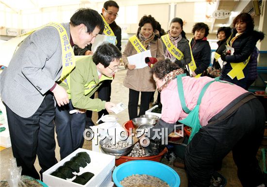 강진사랑 상품권, 지역경제 활성화 윤활유 역할 톡톡