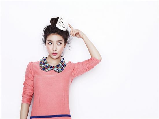 김소은, 화장품에 이어 의류까지··CF 공주 인증