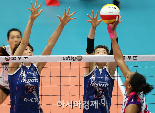 [포토] 하준임-김미연 '휘트니를 막아라'