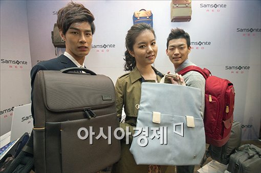 [포토]"가방의 차이가 스타일의 차이"