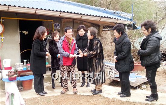 재광 고흥부녀회, 설 명절 맞아 고향사랑 실천