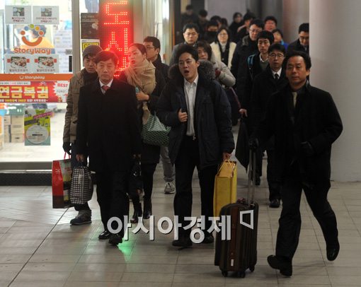 [포토]"몸은 고단하지만"