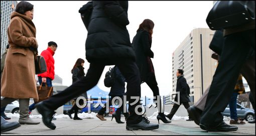 [포토]출근하는 직장인들