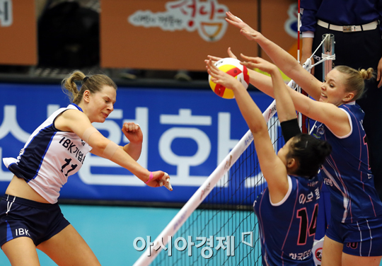 [포토] 알레시아 '가끔 내 공격에 나도 놀랄 때가 있어'