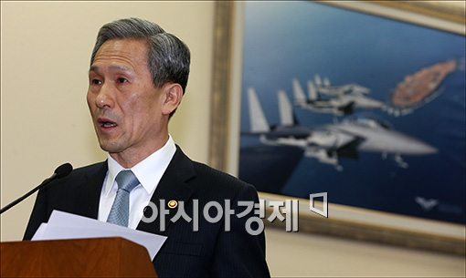 김관진 "北 풍계리 핵실험 준비 완료"