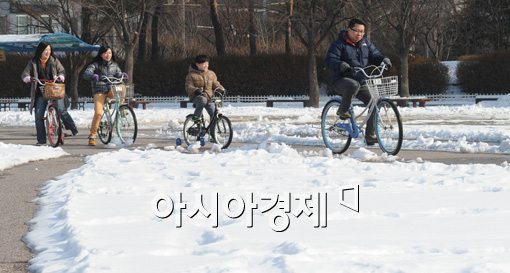 [포토]온 가족 자전거 