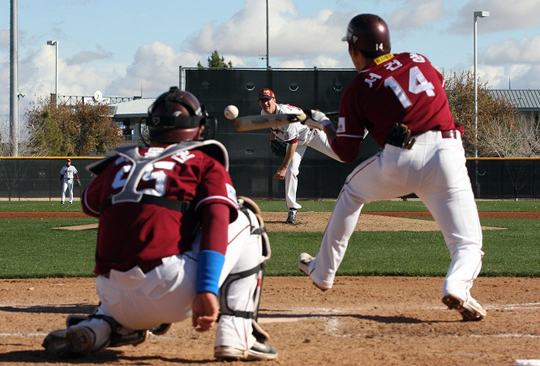 [포토] 서건창 '기습번트야!'