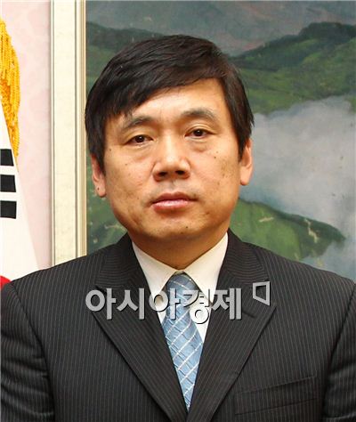 강창희 의장, 비서실장에 김연광 前 청와대 정무비서관 임명