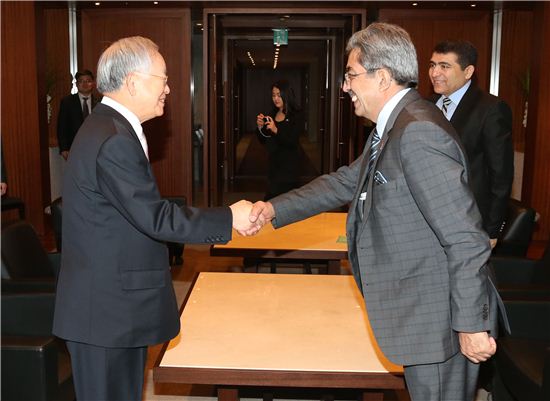 [포토]손경식 회장, 주한 아프가니스탄 대사 접견