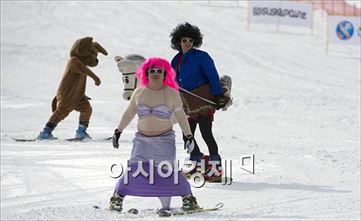 [포토]이색 스키대회