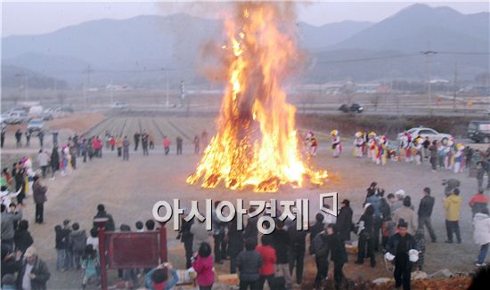 담양군, 달집태우며 질병과 잡귀, 액운을 쫓아버려요!