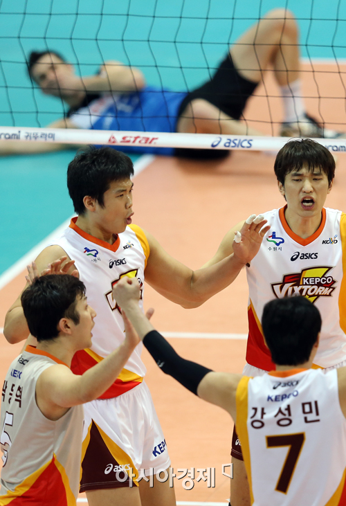 [포토] '교차하는 희비'