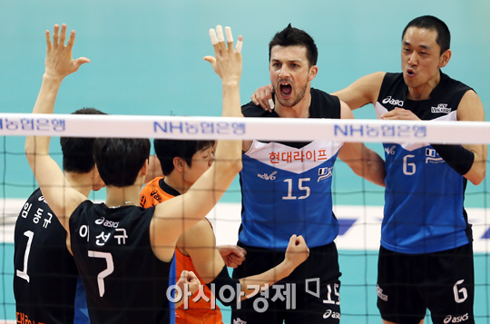 [포토] 가스파리니 '기쁨의 포효'