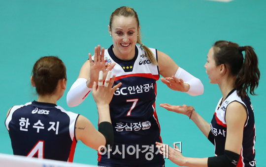 [포토] 케이티 '내 스파이크 어땠어'