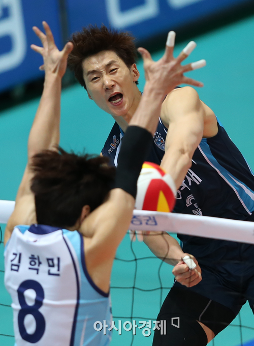 [포토] 박철우 '스파이크가 막혀버렸네'