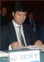 [순간포착이사람]中서 정규수업…문대성 태권도외교 '첫 결실'