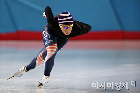 빙속 이상화, 여자 1000m 한국 新기록 