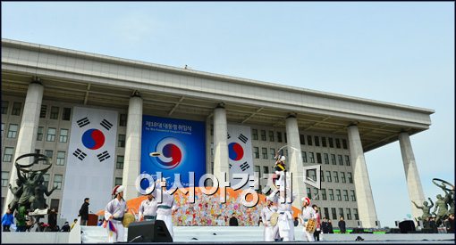 [포토]제18대 대통령 취임식 D-1, 연습하는 관계자들
