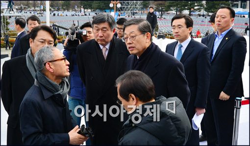 [포토]취임식장 찾은 김황식 국무총리