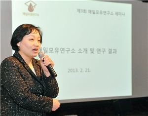 정지아 소장 "앱솔루트, 한국인 모유에 가까운 분유"