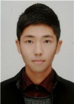 골수기증으로 20대 남성에게 새 생명을 안겨준 김현욱씨.