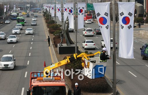 [포토]가득 메운 태극기 