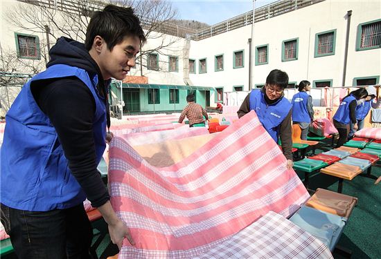 삼성, 3월 한 달 동안 봄맞이 자원봉사 활동 펼쳐 