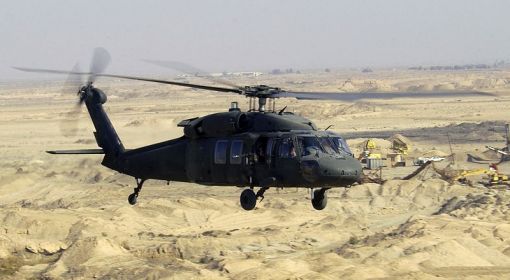 시코르스키의 UH-60블랙호크 다목적 헬기